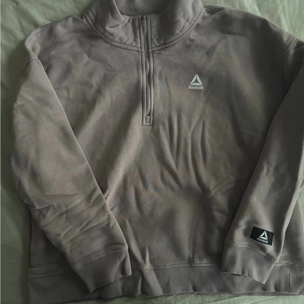 Reebok light purple Sweater